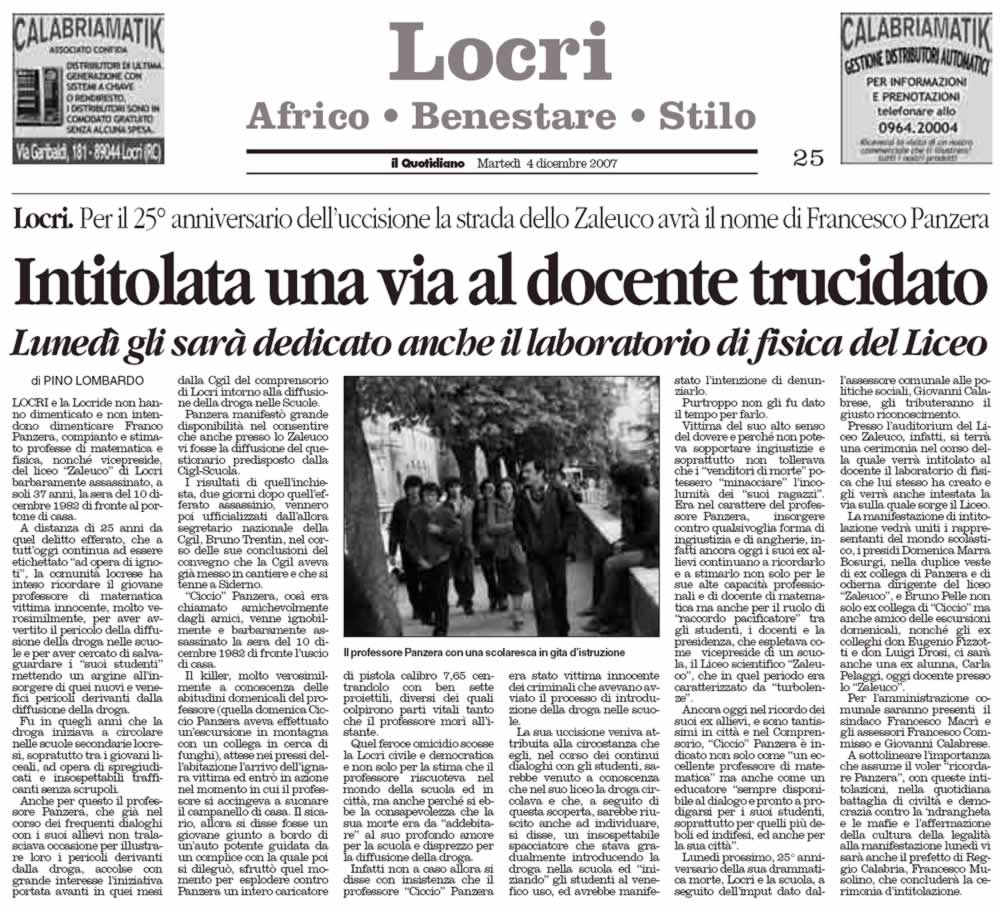 Intitolata una via al docente trucidato