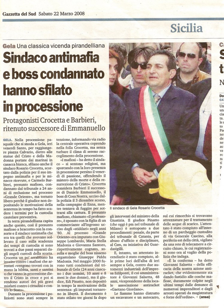 Sindaco antimafia e boss condannato hanno sfilato in processione