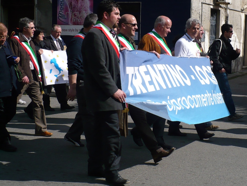 Ma al primo marzo Locri non scende in piazza