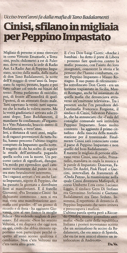 Cinisi, sfilano in migliaia per Peppino Impastato