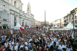 In tanti alla manifestazione Si apre bene e si chiude male