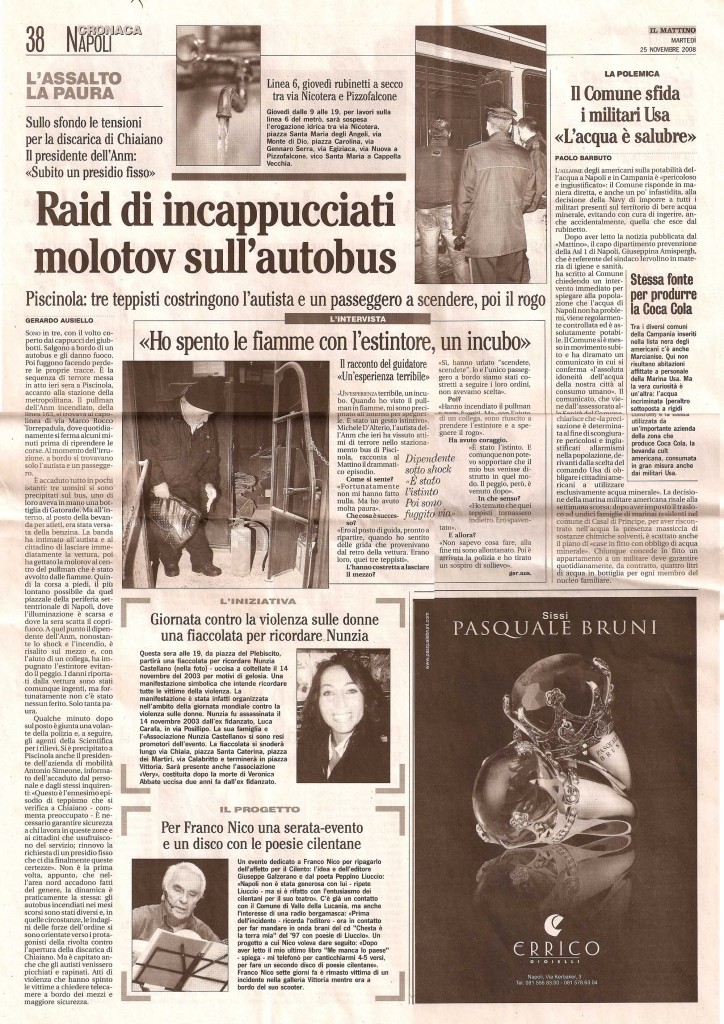 Raid di incapucciati molotov sull’autobus