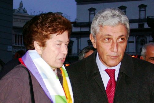 Questione morale, il Pd nell’angolo