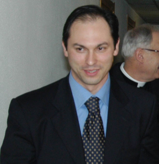 Linares: “La vera rivolta deve essere culturale”