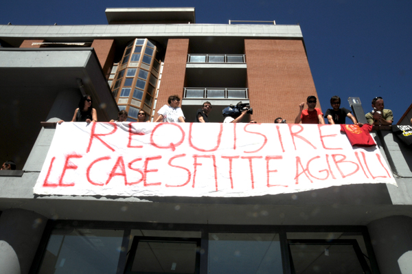 Su Fondi, Governo assente ingiustificato