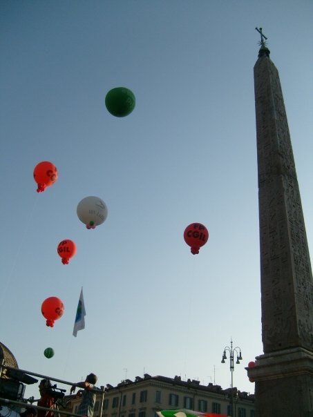 In piazza per la libertà d’informazione