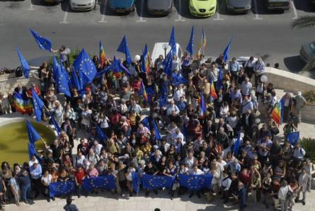 Non è più tempo degli appelli ma delle responsabilità