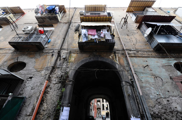 Reggente del clan Gionta arrestato a Napoli