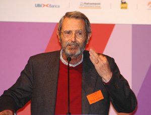 «Marcello Torre non ha bisogno di nessuna commemorazione toponomastica»