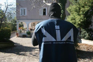 Monasterace, il sindaco Lanzetta: «Mi dimetto perché non mi sento più libera di operare»