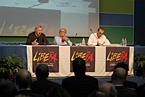 Lecce: le mani sulla città