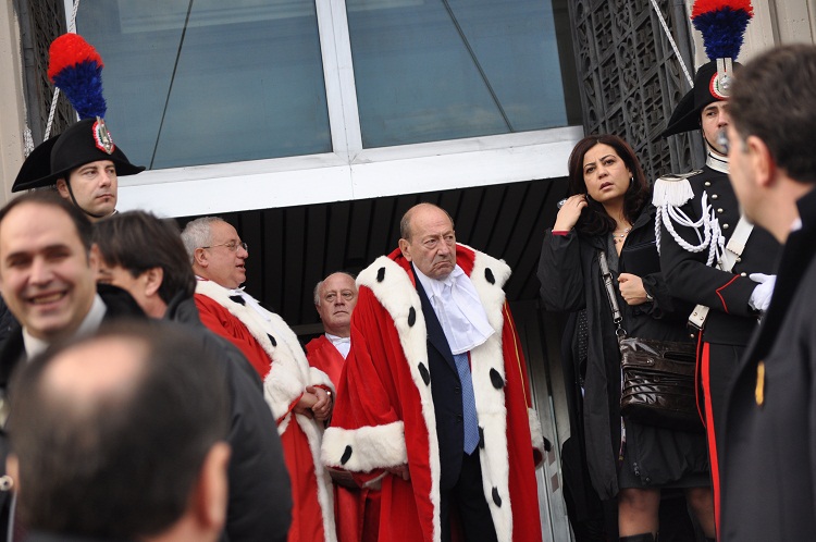 Basilicata, rischio usura è dietro l’angolo