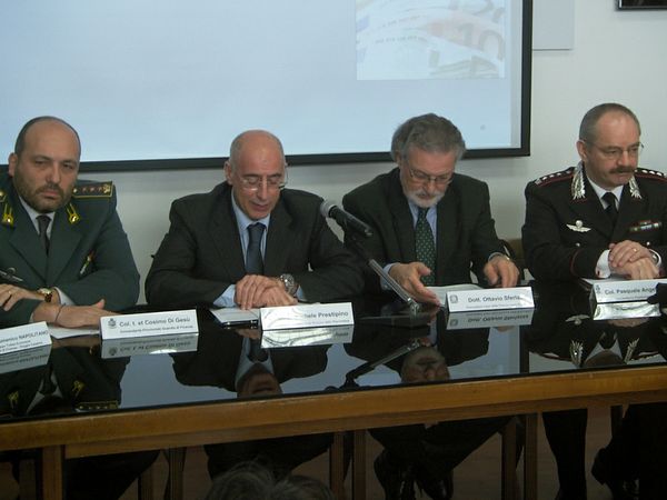 Sciolti per mafia i Comuni di Casal di Principe, Casapesenna e Castel Volturno