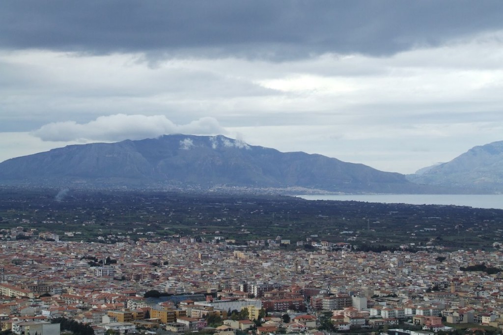 Cronistoria di fuoco a Partinico