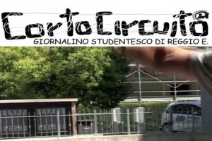 Minacciati studenti che filmano cantiere