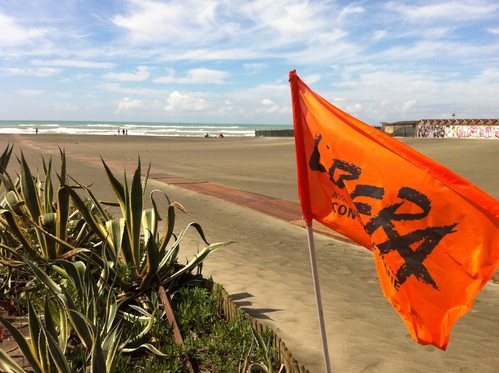 Inaugurata spiaggia di Ostia gestita da Uisp e Libera