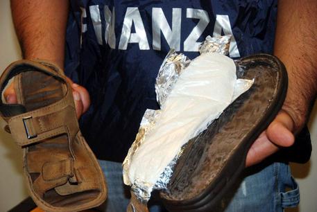 Spacciatori e narcos ingegnosi