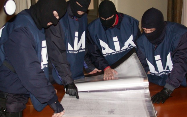 L’Italia nelle mani delle mafie