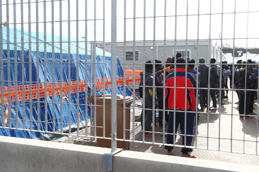 Hotspot, criticità sull’emergenza migranti