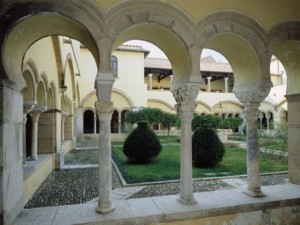 museocampanocapua_chiostro