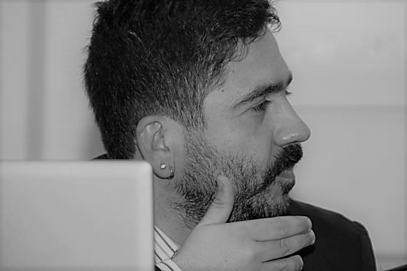 Continuare a scrivere e informare