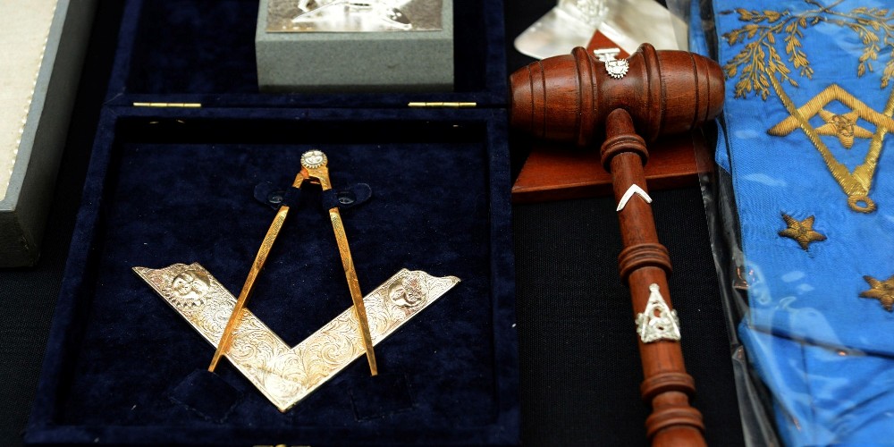 Mafie e logge massoniche coperte, sempre inseparabili