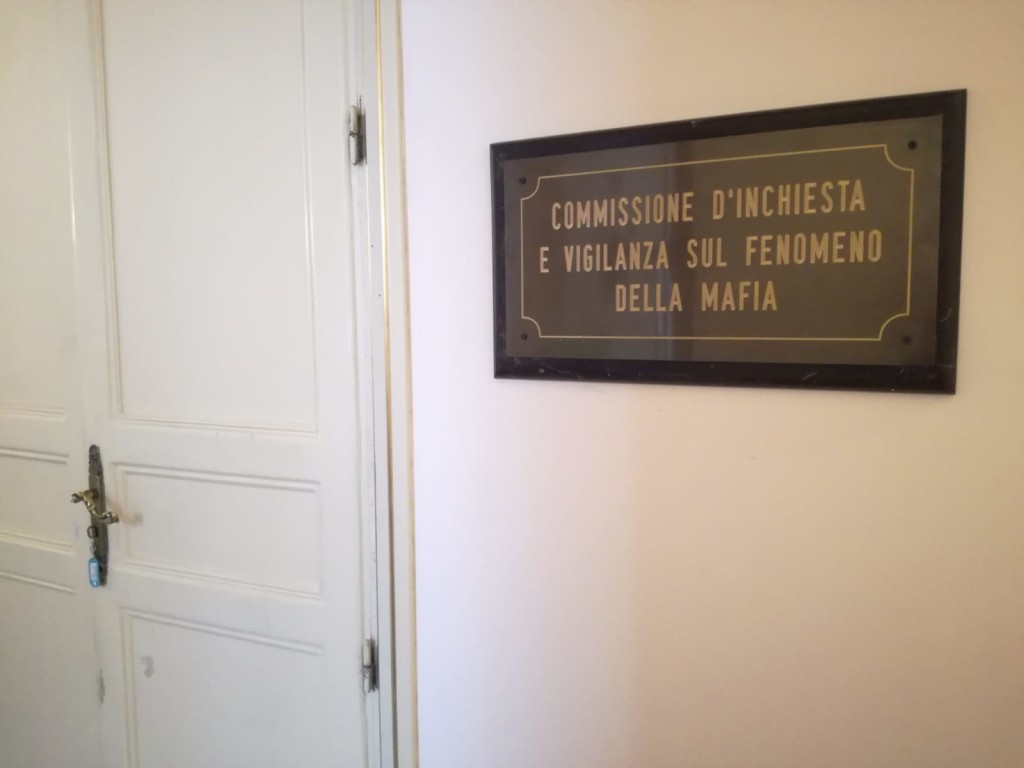 Attivare la Commissione Antimafia e discutere Decreto Sicurezza