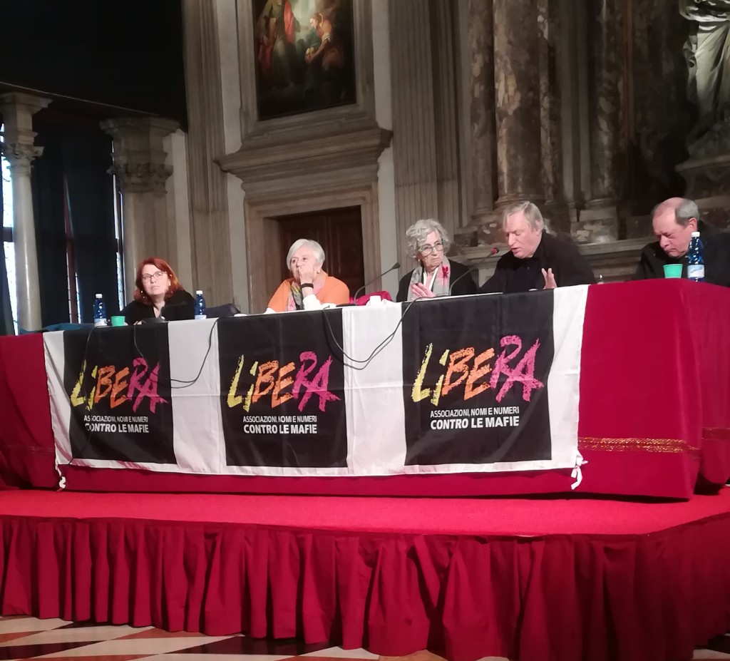 Venezia, i familiari delle vittime innocenti: “Vogliamo verità”