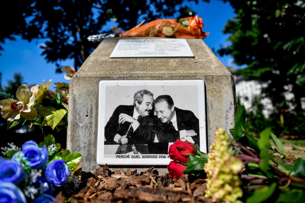 23 maggio, a Milano commemorazione ai giardini Falcone e Borsellino