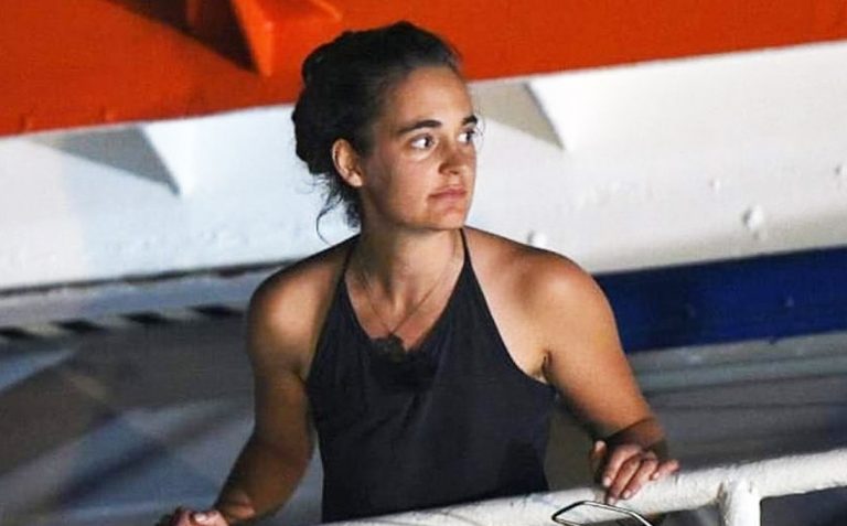 Salvini lasci ai magistrati la serenità di decidere su Carola