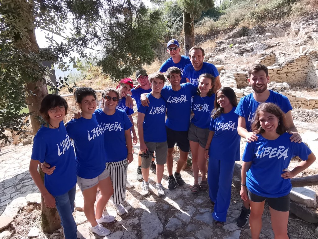 Alcamo: salvati dall’incuria gli scavi archeologici dai volontari di Estate Liberi