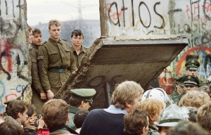 berlin-wall-1200x630-700x447