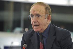 Arlacchi e la sua visione sul narcotraffico