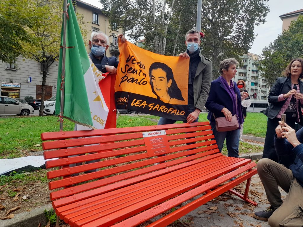 Milano 7 dicembre, una panchina rossa per Lea Garofalo