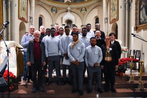 ab6d6d44-df42-432b-a122-95fca6d58e22_large