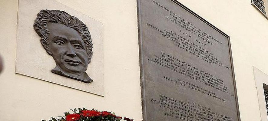 Mattarella: “Ricordare è un dovere”