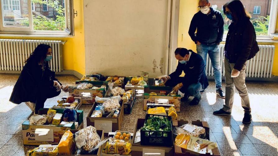 Torino Solidale: il Gruppo Abele distribuirà 500 pacchi alimentari entro Natale