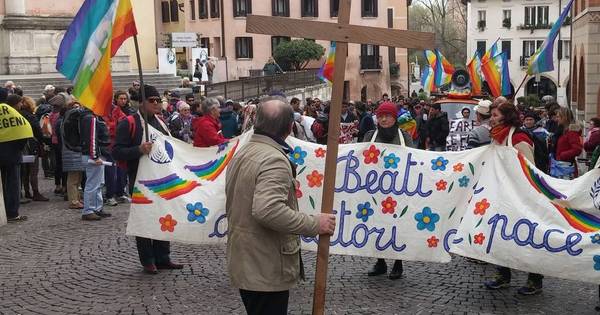 Trattato di proibizione armi nucleari: “Appello per le campane” il 22 gennaio