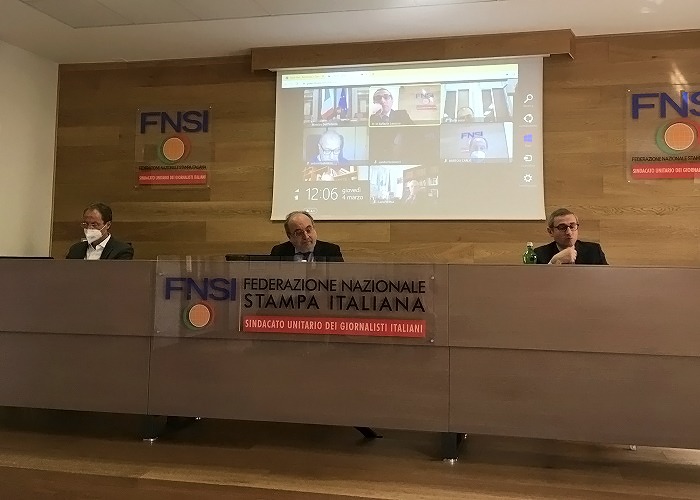 Minacce ai giornalisti, nel 2020 +87%. Lamorgese: «L’attenzione è massima»