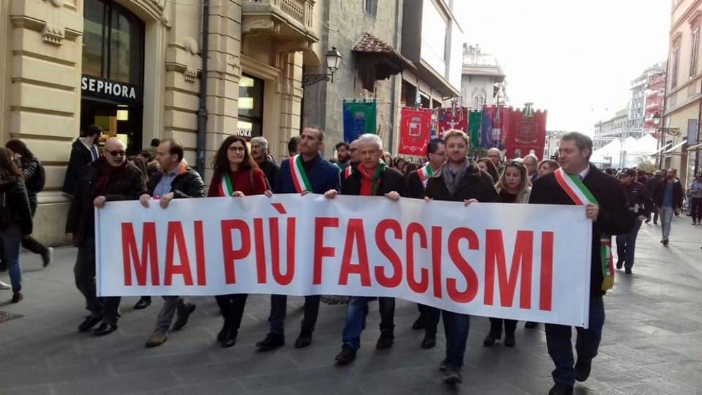 Caro Filisetti, senza antifascismo non c’è antimafia: si vergogni e si dimetta!