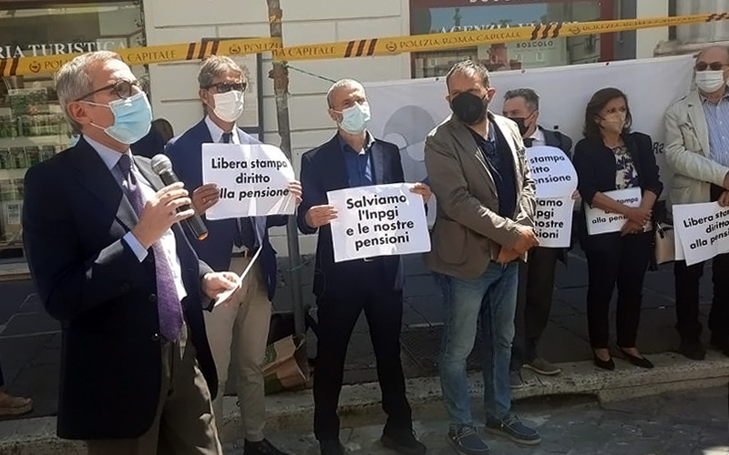 Nelle piazze per libertà di stampa e lavoro: «Serve un patto per il futuro dell’informazione»