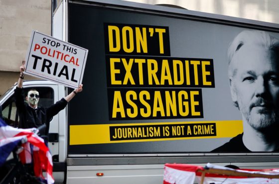 Amnesty International: annullare le accuse contro Julian Assange