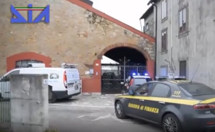 Racket degli ambulanti: nove arresti per estorsione aggravata in Veneto e Friuli V.G.