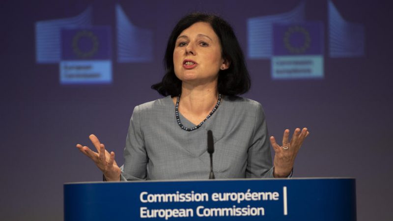 La Ue in difesa dei giornalisti: «Gli Stati membri garantiscano la loro incolumità»