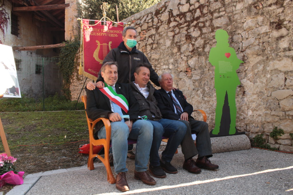 Centinaia e centinaia di persone per ricordare Cristina Visintini a Ronchi dei Legionari