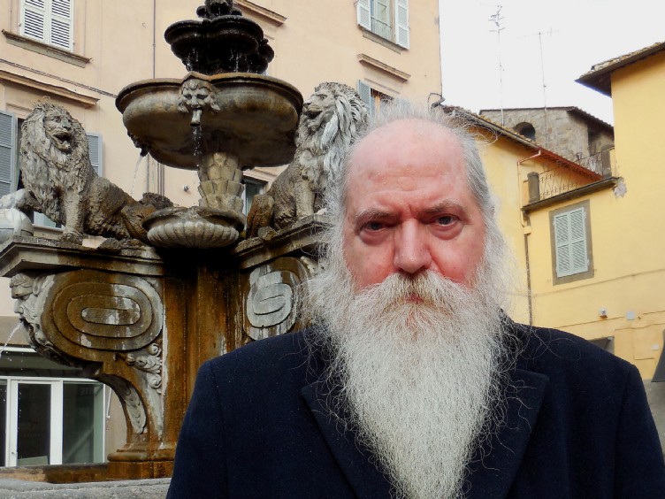 Il mestiere dell’attivista. L’ultima battaglia di Peppe Sini: “Biden liberi Leonard Peltier”