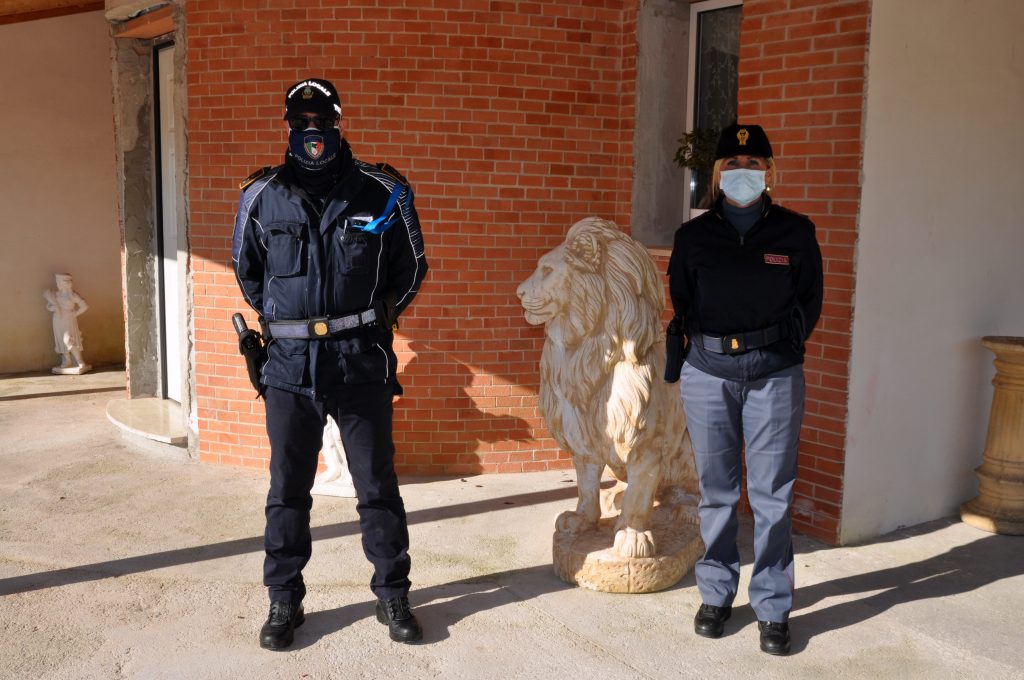 Blitz antimafia e antidroga in tutta Italia: 103 arresti, 33 ai danni del clan Di Silvio