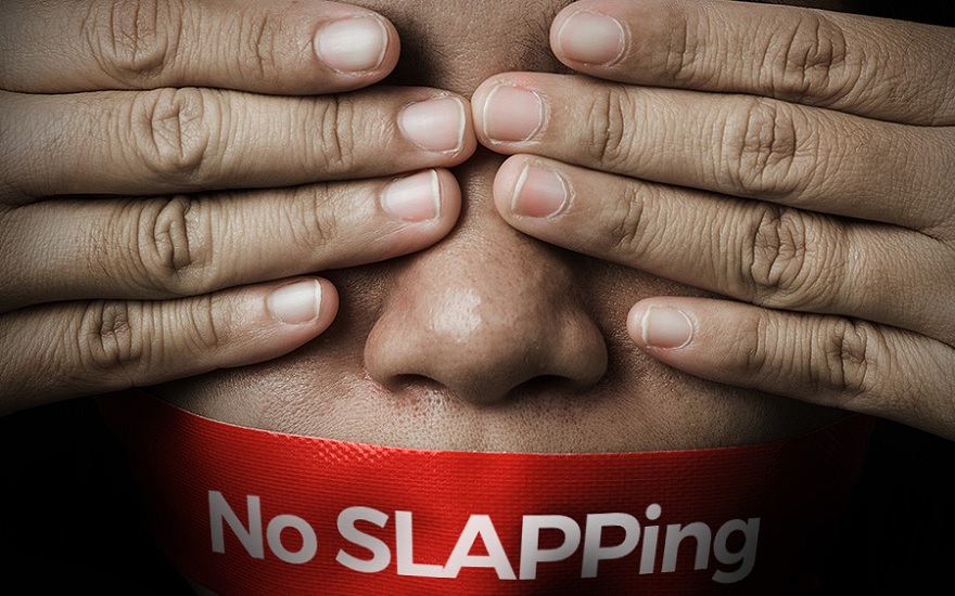 Ue, primo ok alle norme contro le querele bavaglio