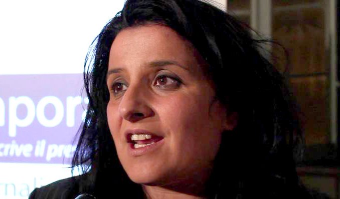 Aversa, aggressione a Marilena Natale. Fnsi e Sugc: «Tutelare la sua sicurezza»