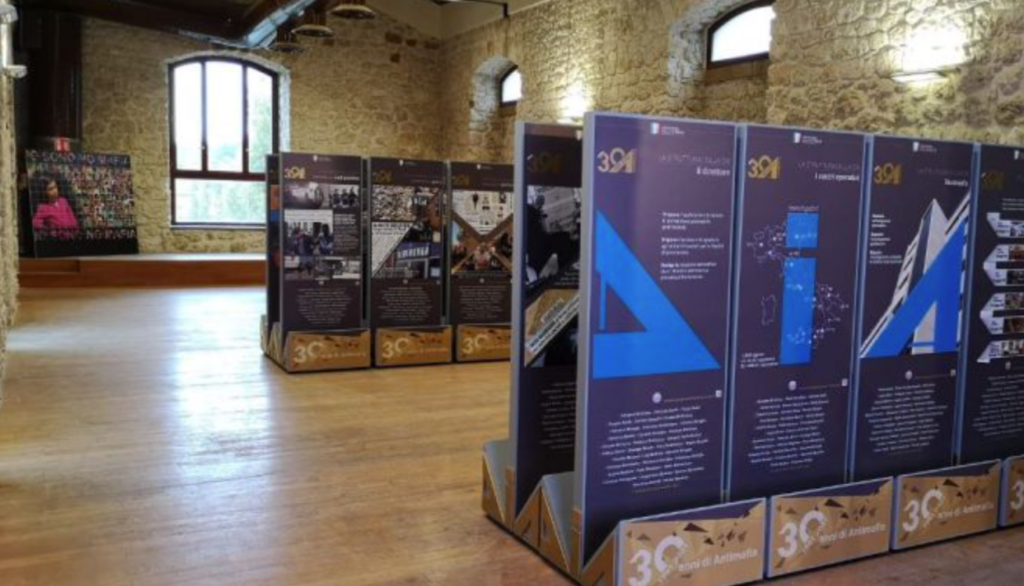 “Antimafia itinerante”: a Catanzaro nuova tappa con mostra e convegno sulla sanità